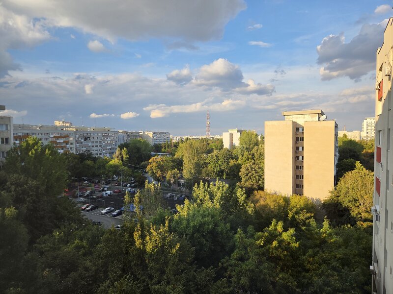 Berceni, apartament 2 camere 45 mp, bloc reabilitat.